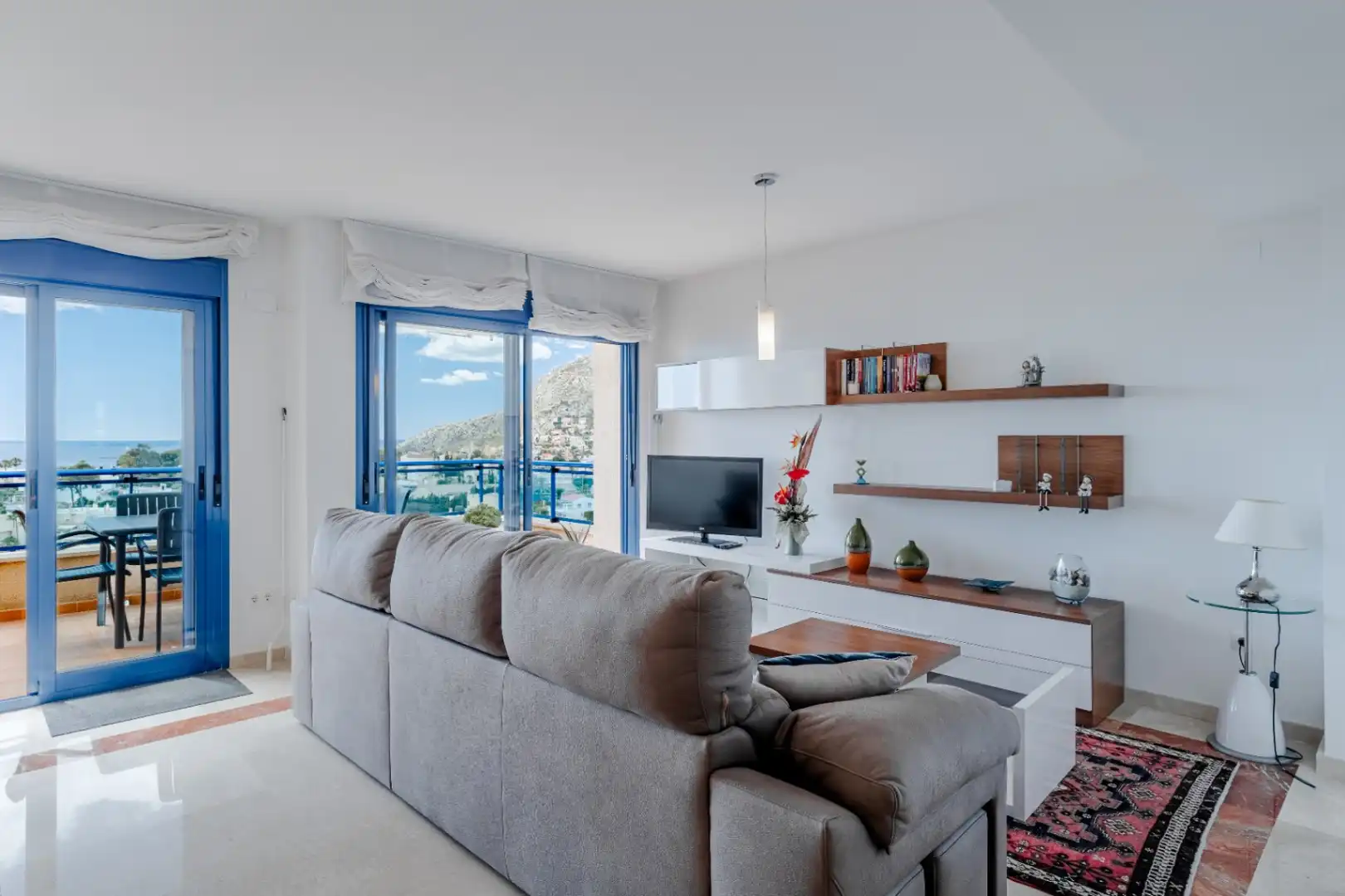 Sala de estar de Apartamento en venta en Calpe / Calp con Terraza y Amueblado