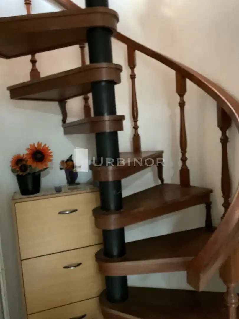 Casa o xalet en venda a Cenlle