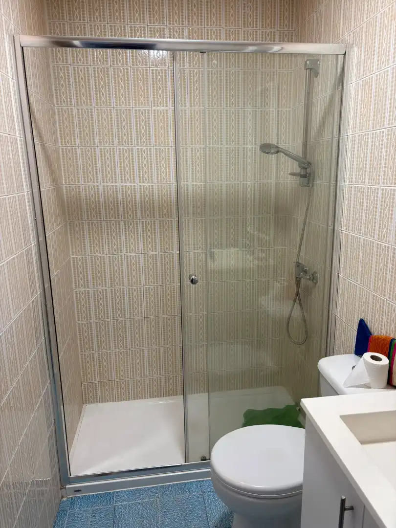 Baño de Piso en venta en Almazora / Almassora con Trastero, Amueblado y Horno