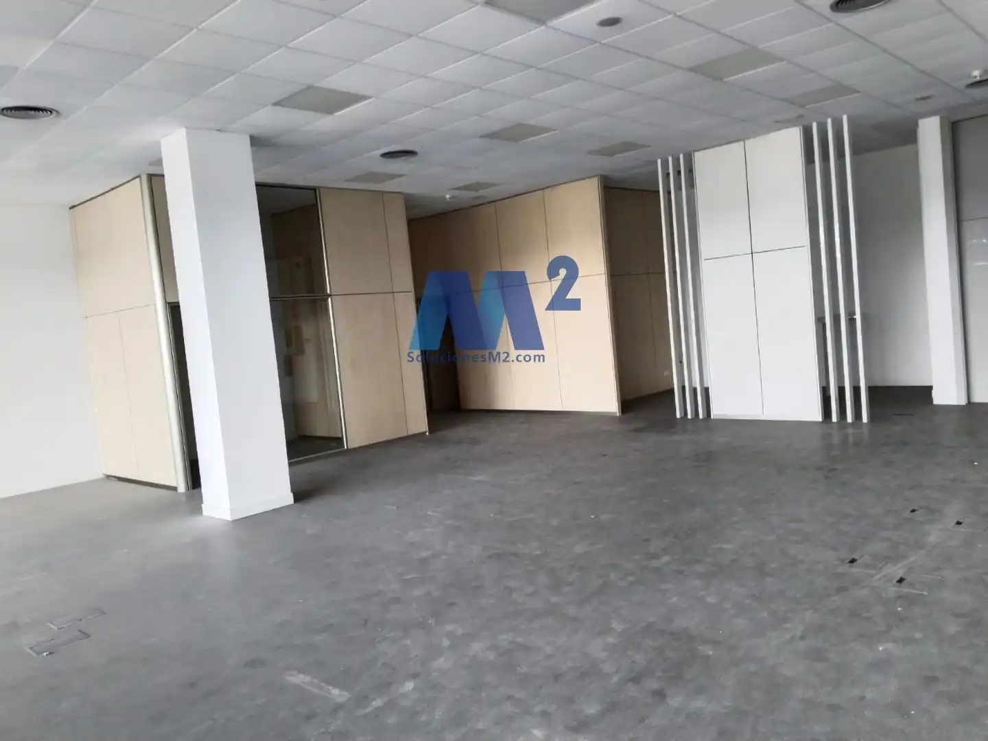 Oficina de alquiler en Valportillo Primera, Zona Industrial