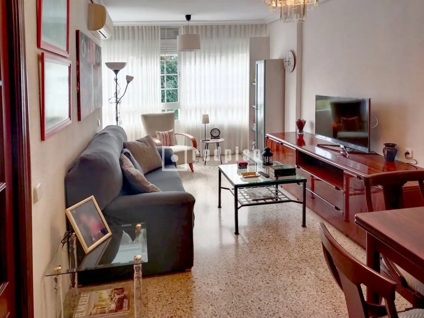 Flat for rent in Arcángel San Miguel, Barrio León