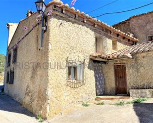 Exterior view of House or chalet for sale in Abejuela