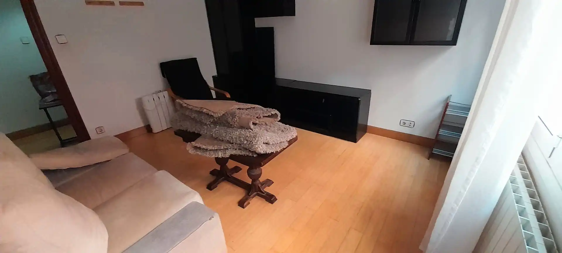 Sala de estar de Piso en venta en Santurtzi  con Amueblado, Horno y Lavadora