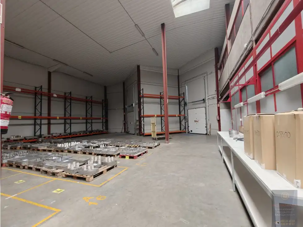 Industrial building to rent in Santa Cruz del Retamar pueblo, imagen 7