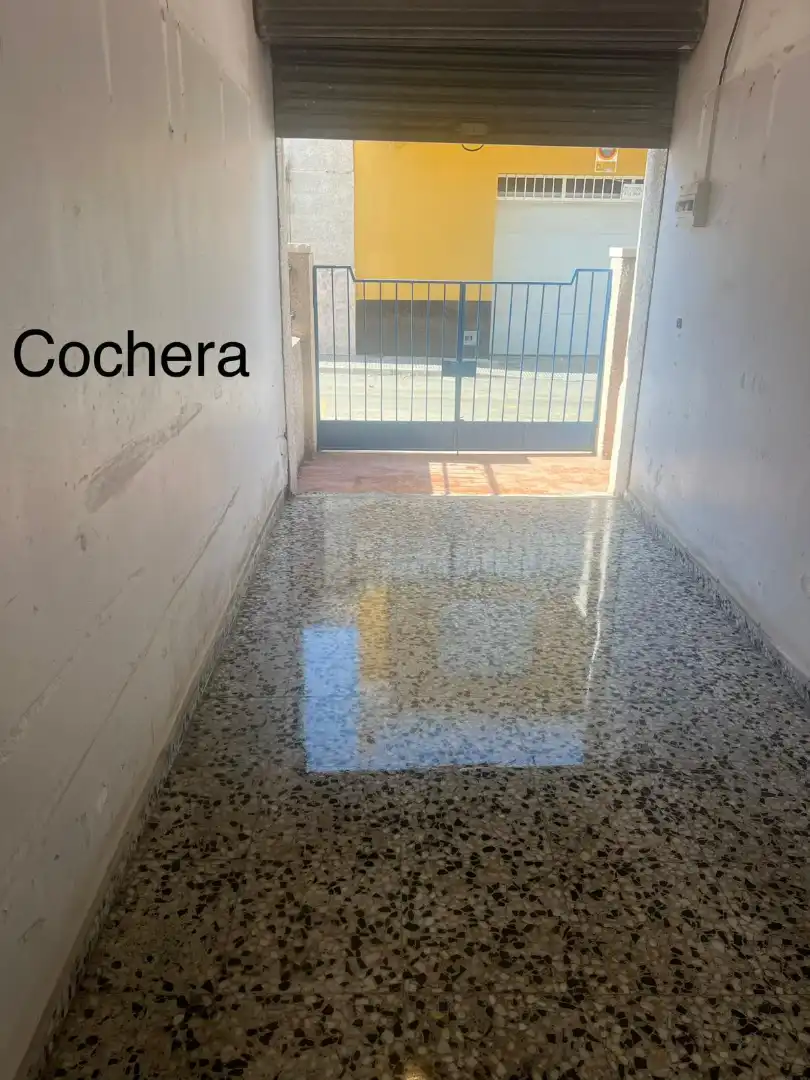 Vista exterior de Casa adosada en venta en Cartagena con Jardín privado, Trastero y Balcón