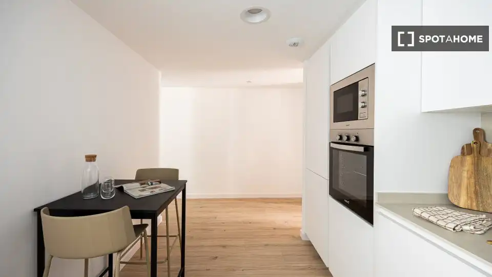 Flat with terrace to rent in Ciutat Vella, imagen 15