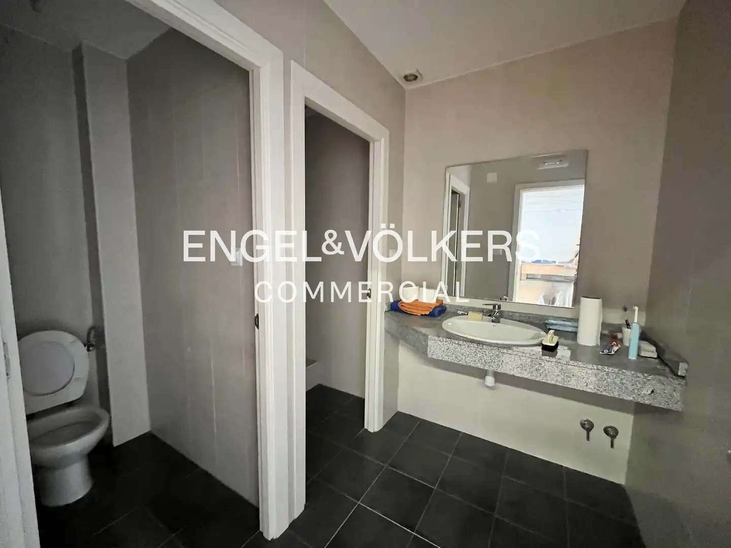 Nave industrial con ascensor en venta en Bonavista - Bufalà - Morera, imagen 23