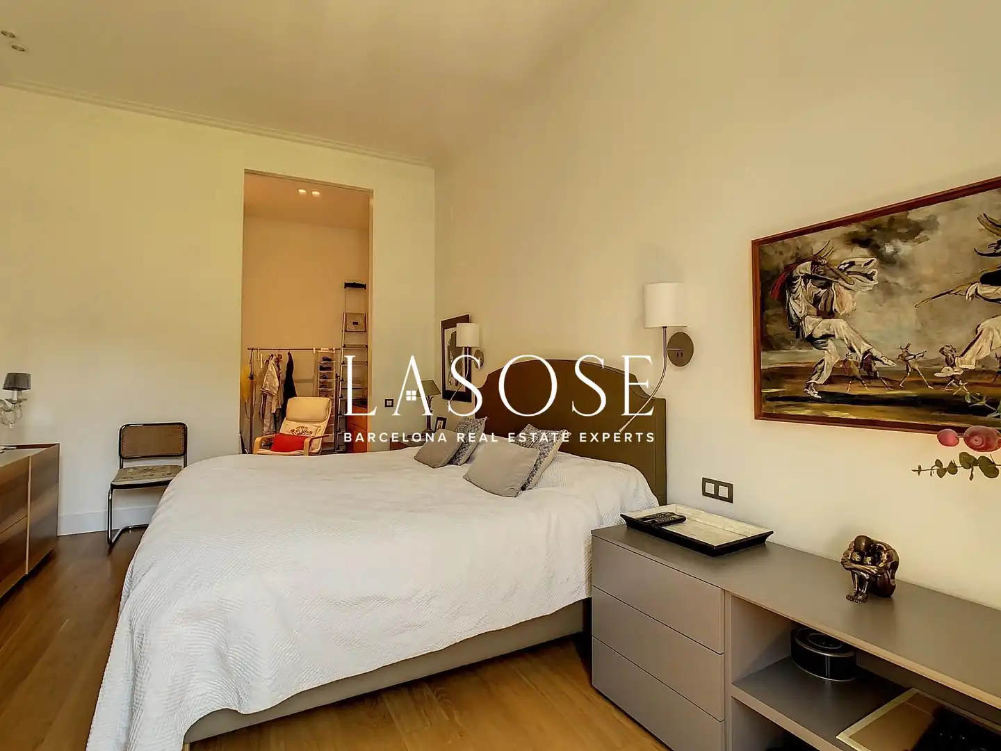 Dormitori de Apartament de lloguer en Barcelona amb Aire condicionat, Parquet i Balcó