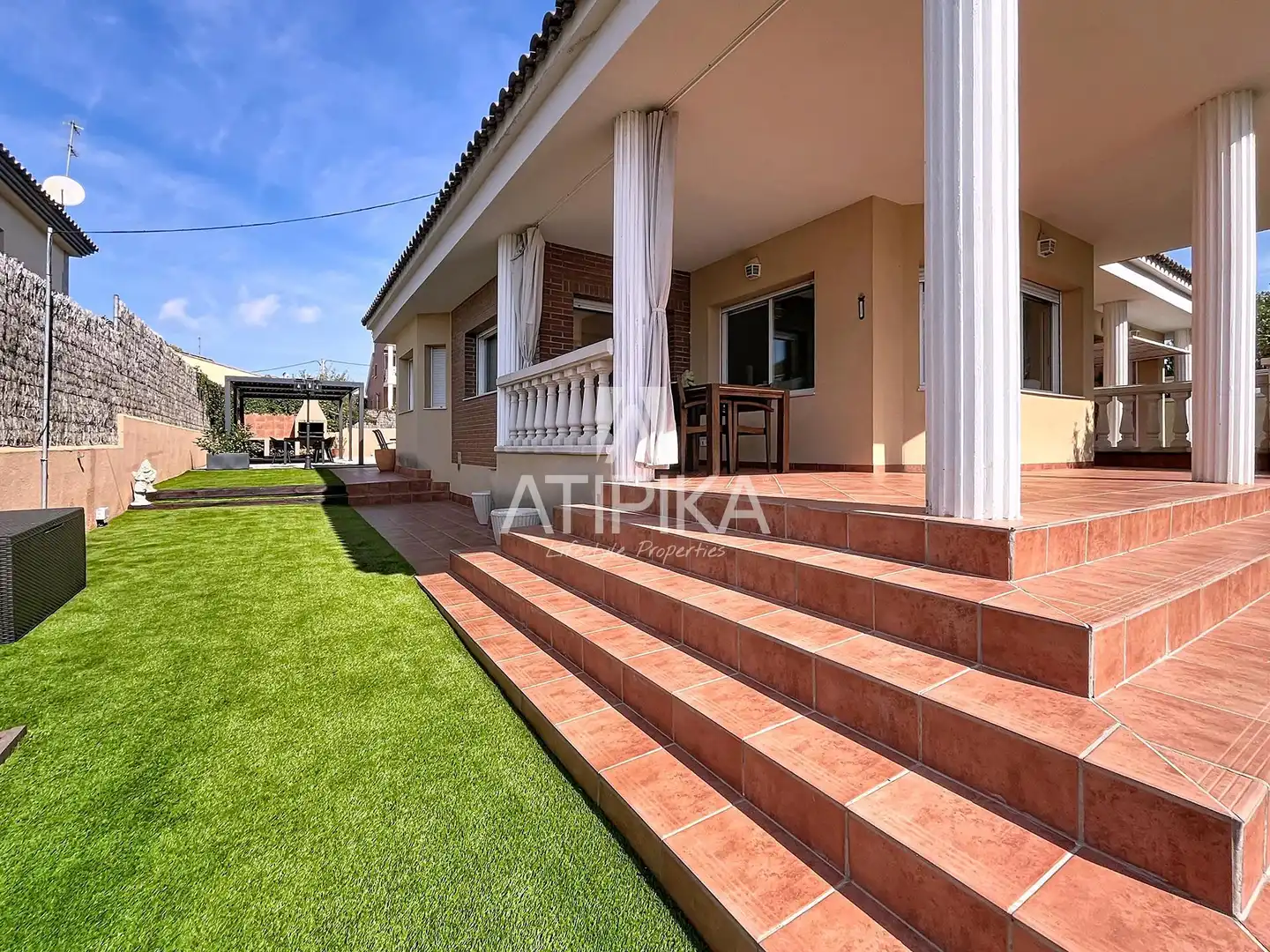 Terraza de Casa o chalet en venta en Sant Pere de Ribes con Aire acondicionado, Calefacción y Parquet