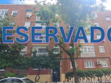 Piso con ascensor en venta en San Emilio