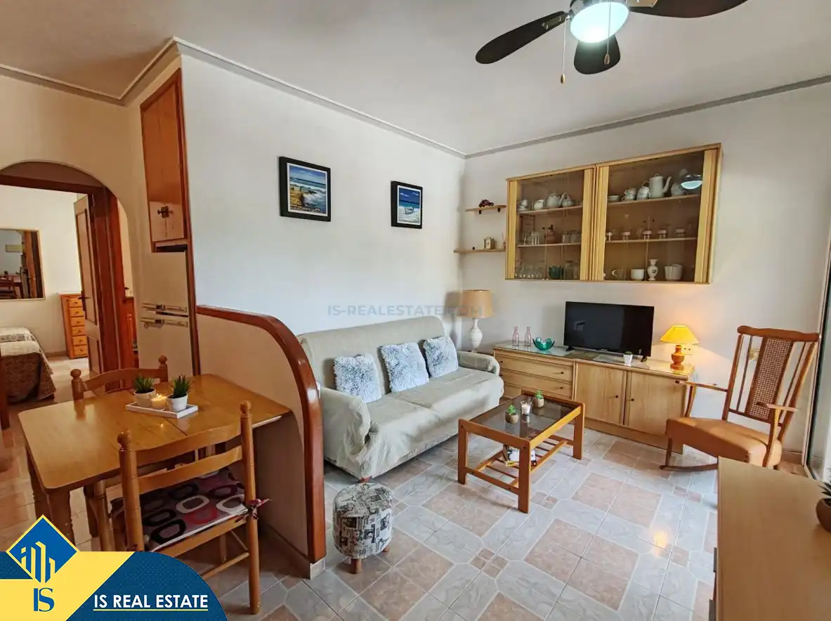 Appartement compact avec piscine à vendre à Playa del Cura
