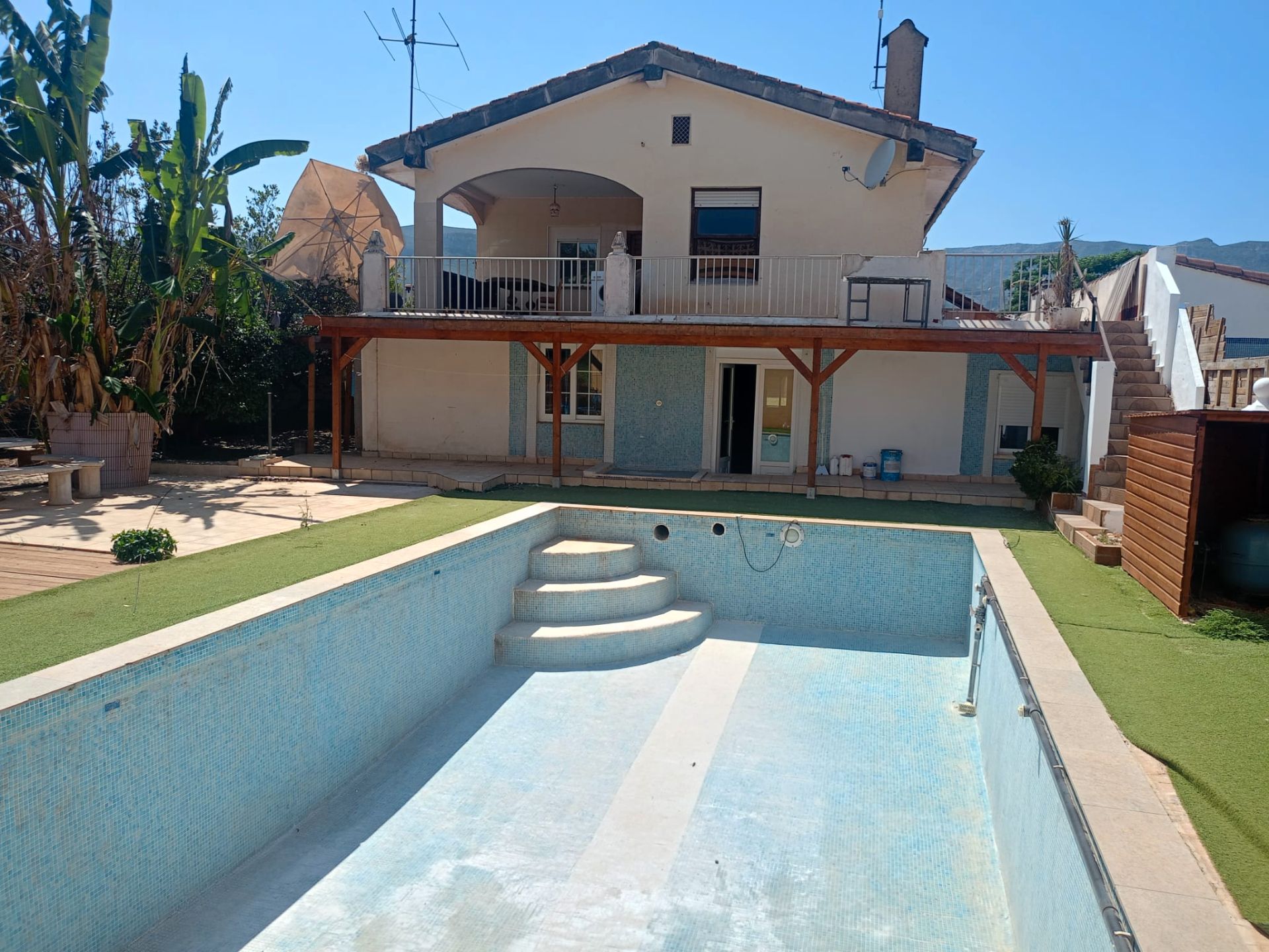 Swimming pool of House or chalet for sale in Palma de Gandia  with Air Conditioner, Terrace and Swimming Pool