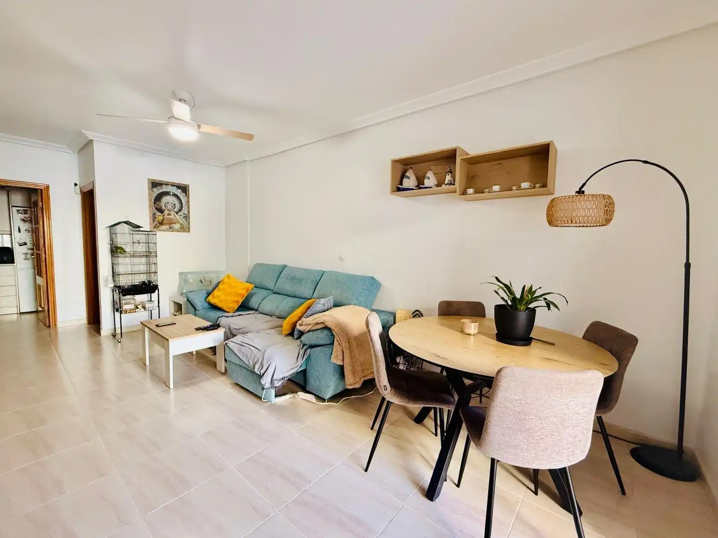 Living room of Flat for sale in Águilas  with Private garden, Terrace and Furnished