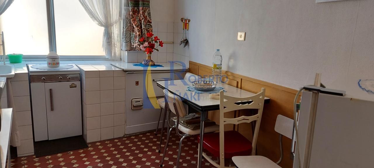 Kitchen of Single-family semi-detached for sale in Valencia de Don Juan