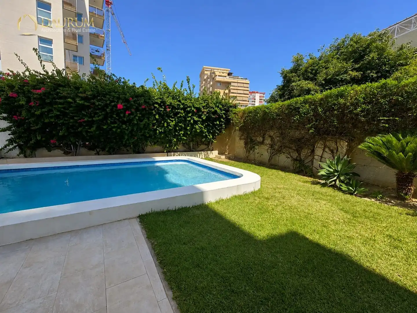 Piscina de Dúplex en venda en Alicante / Alacant amb Terrassa, Piscina i Piscina comunitària