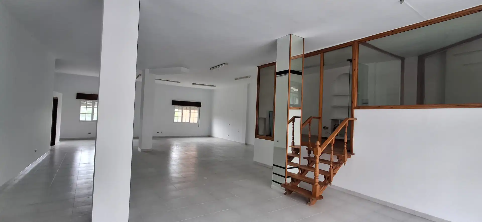 Business premises to rent in Calle Cimadevila 73, imagen 9
