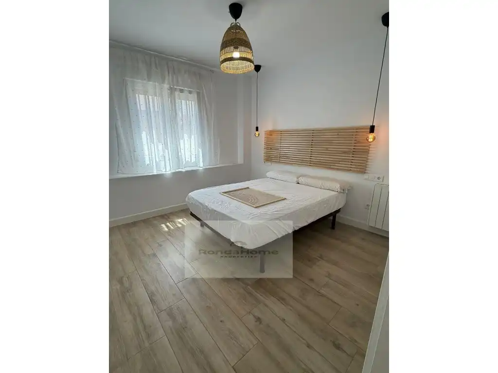 Wohnung zur Miete in Calle Camilo Jose Cela, Puerto Deportivo