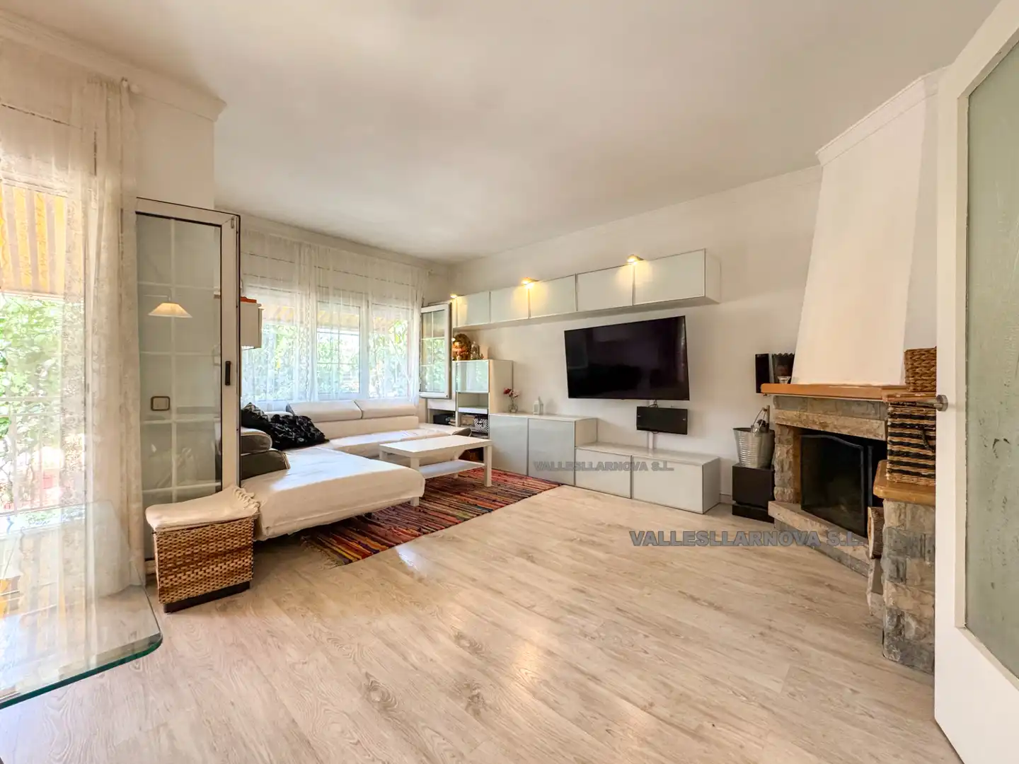 Living room of Houses for sale in Parets del Vallès  with Heating, Private garden and Parquet flooring