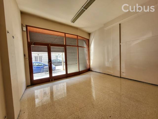 Local comercial en Alquiler en Olot