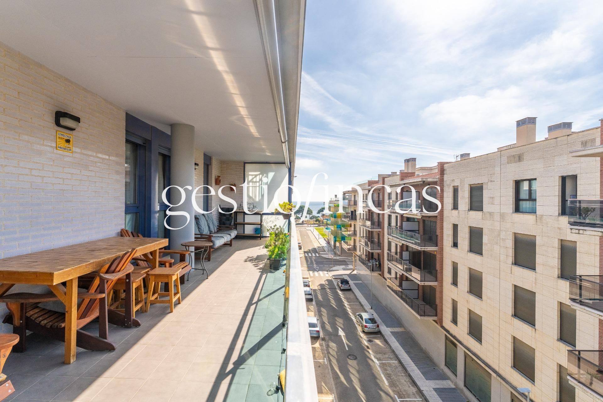 Attic for sale in Calle RIU GLORIETA, 16, Els Esquirols