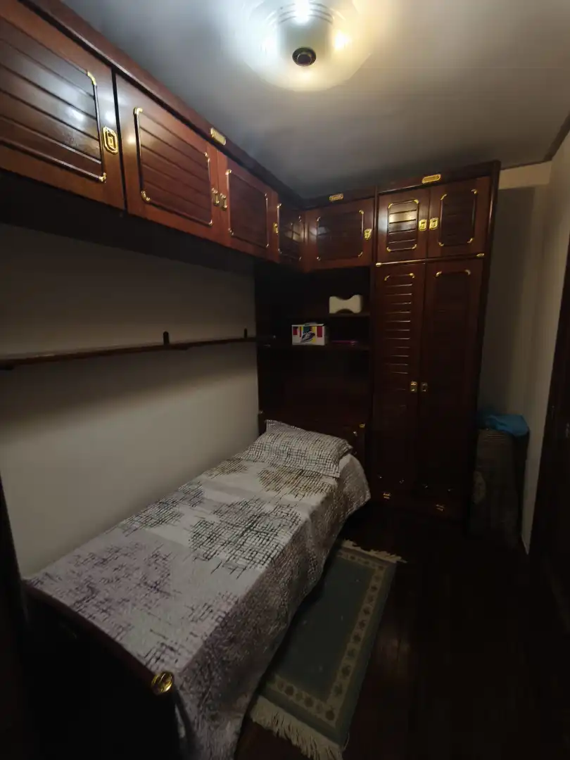 Dormitori de Pis en venda en Ourense Capital  amb Calefacció, Parquet i Forn