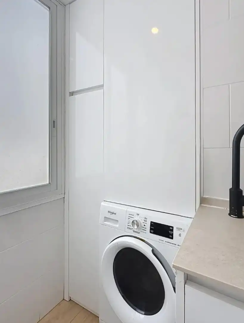 Habitación de Piso de alquiler en Málaga con Aire acondicionado, Terraza y Amueblado