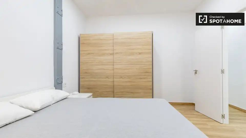 Room in Valencia, Valencia