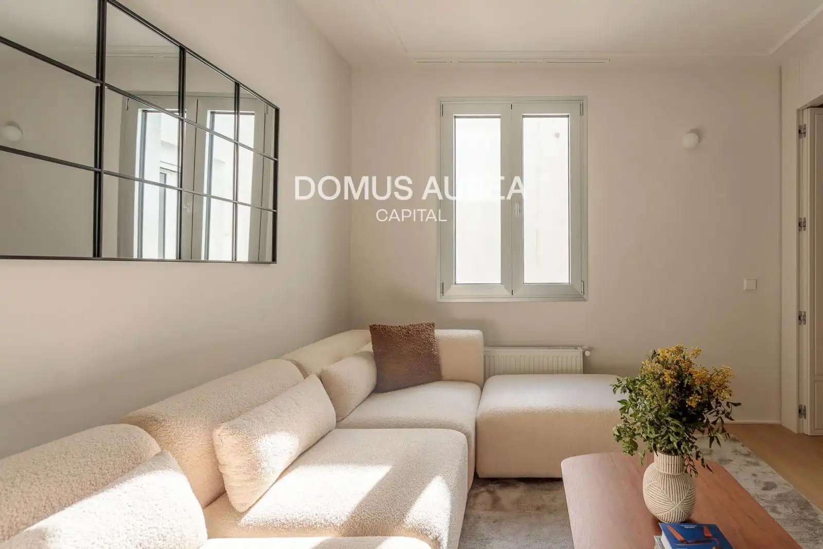 Piso con ascensor en venta en General Pardiñas, imagen 2