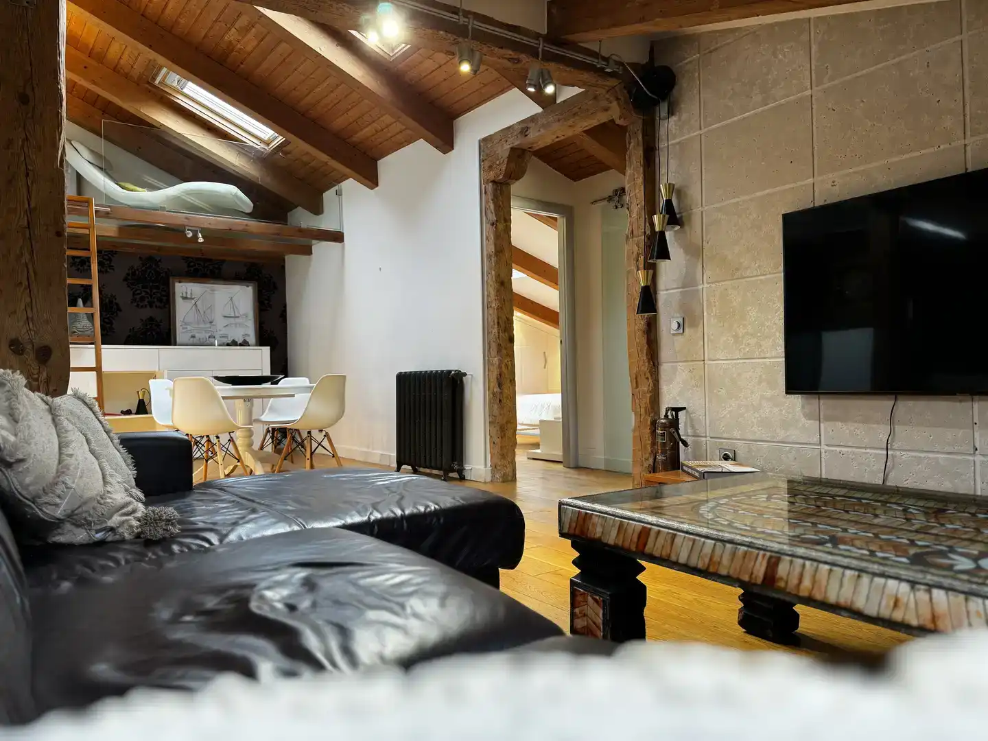 Sala d'estar de Pis en venda en Burgos Capital amb Aire condicionat