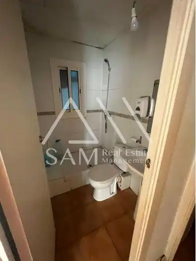 Baño de Planta baja en venta en Santa Coloma de Gramenet