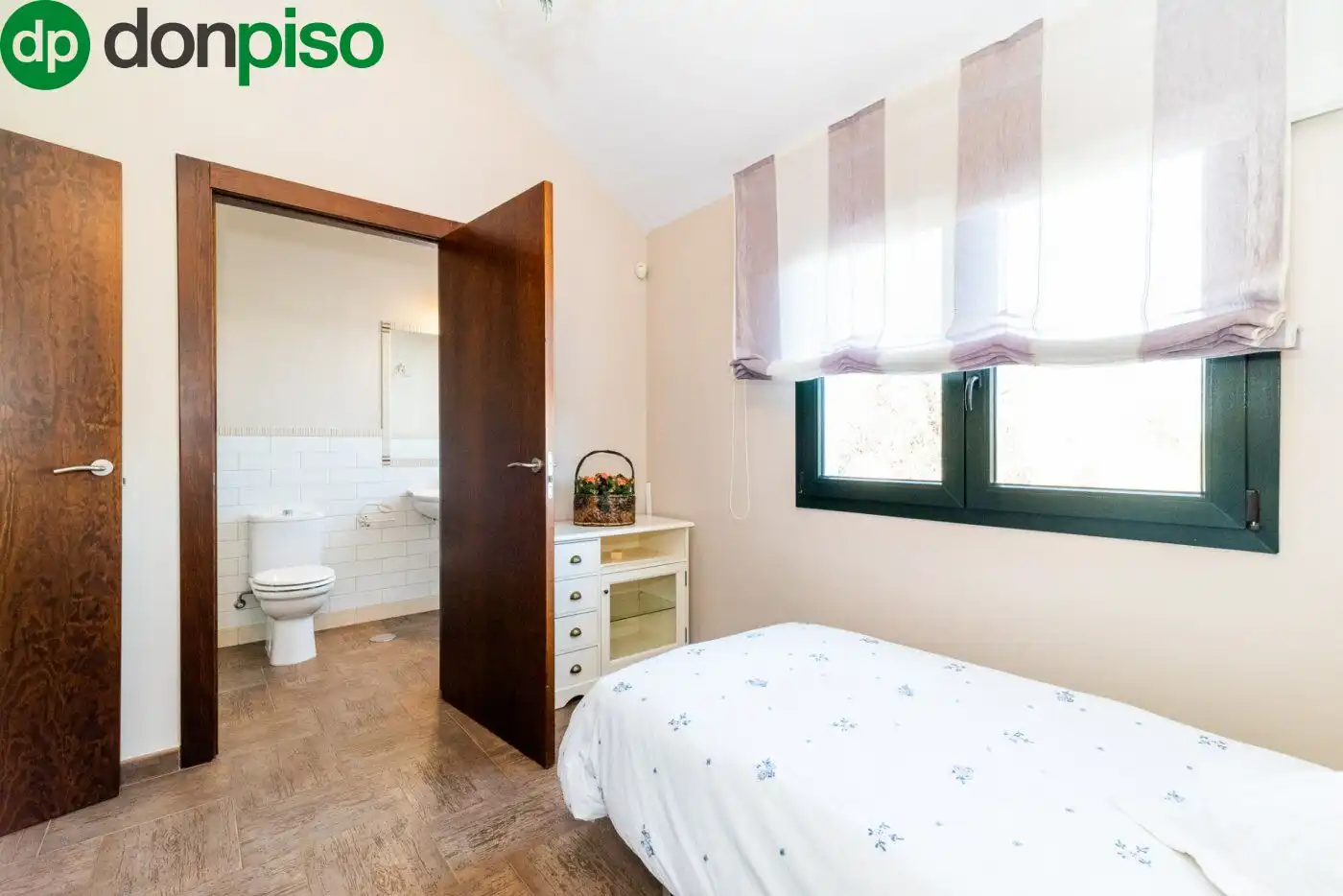 Habitación de Casa o chalet en venta en Albolote con Jardín privado, Terraza y Trastero
