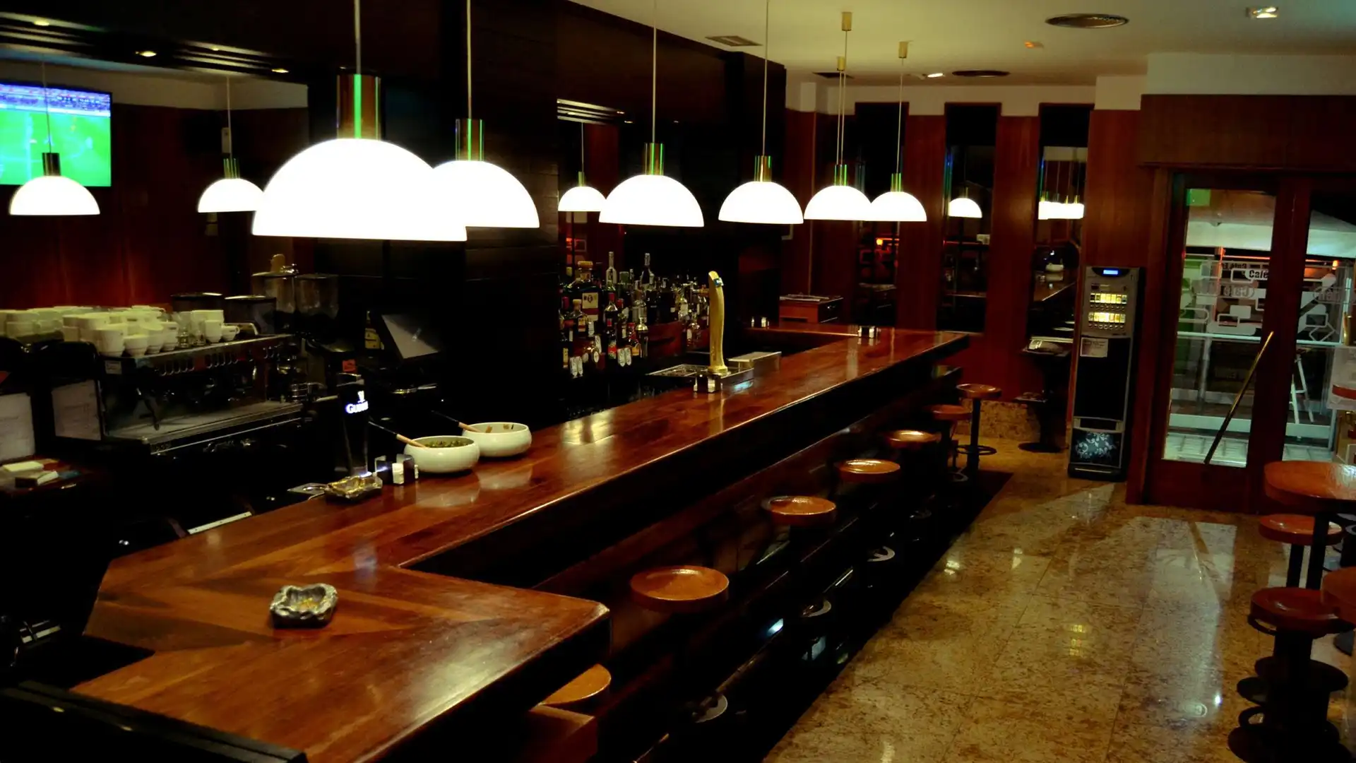 Local en venta en Plaza del Poniente, Centro