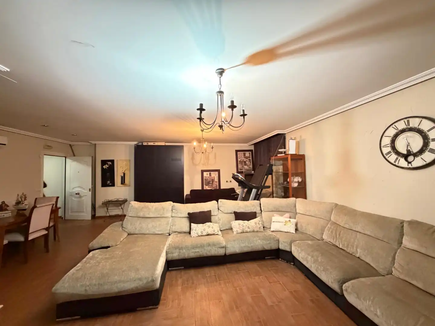 Sala d'estar de Casa adosada en venda en Valdepelayo - Montepinos - Arroyo Culebro