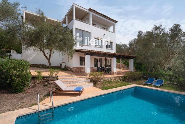 Casa-chalet en Venta en S'Aranjassa