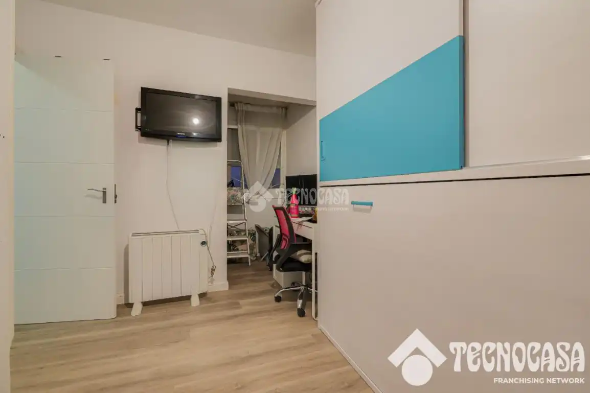 Piso con terraza en venta en Nou Barris, imagen 16