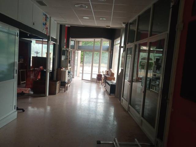 Local comercial en Alquiler en Zona Nord