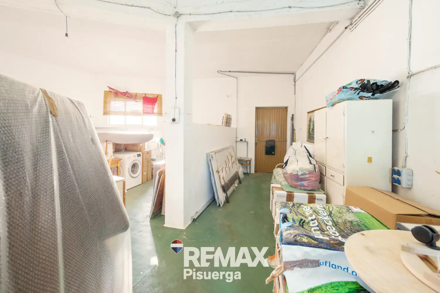 Casa o xalet en venda en Venta de Baños amb Jardí privat, Terrassa i Traster