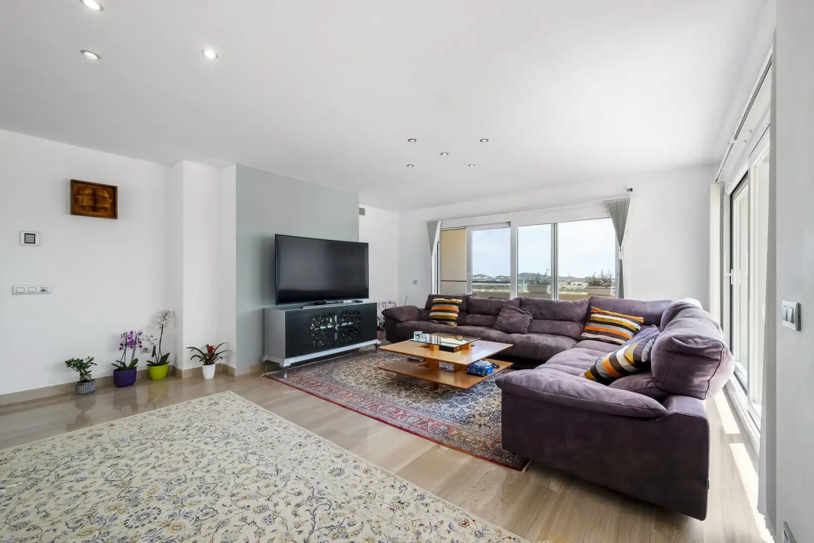 Sala de estar de Ático en venta en Mijas con Aire acondicionado, Terraza y Trastero