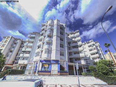 Local comercial en venda a Calle Palma del Río 22