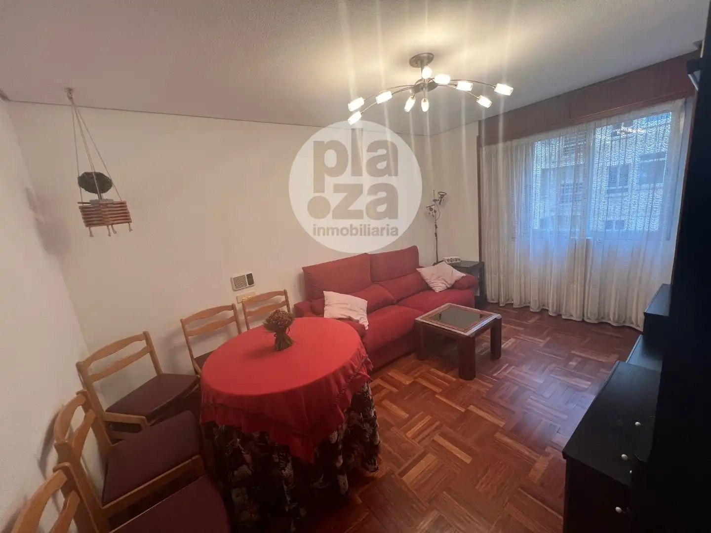 Wohnzimmer von Wohnung zur Miete in Burgos mit Heizung, Terrasse und Abstellraum