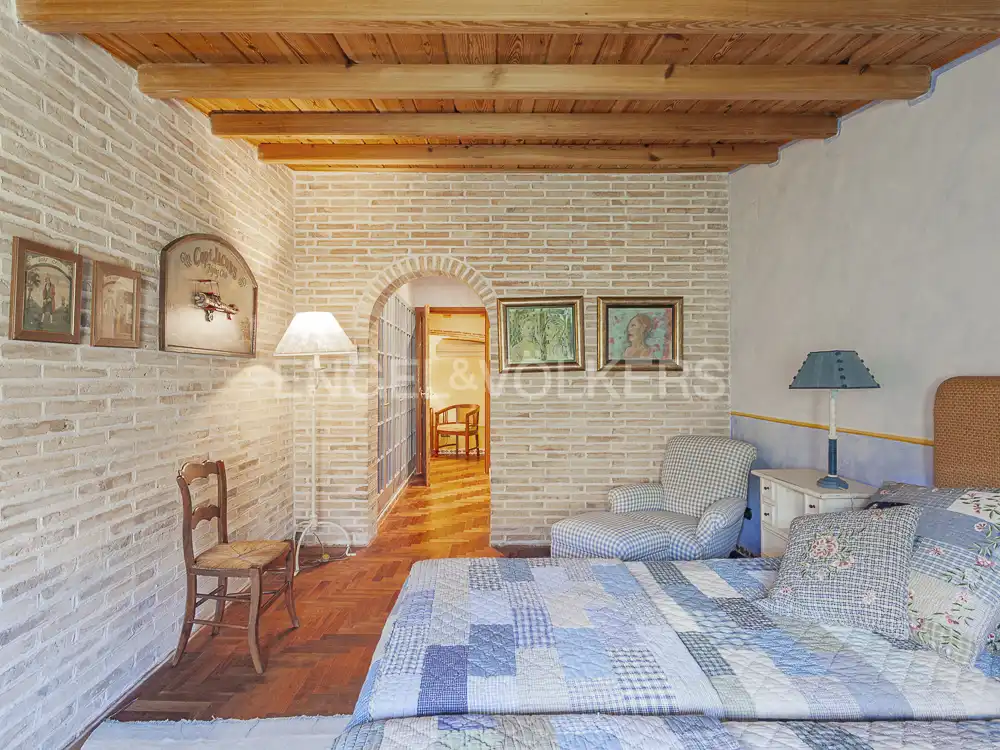 Schlafzimmer von Gebäude zur Miete in El Bruc