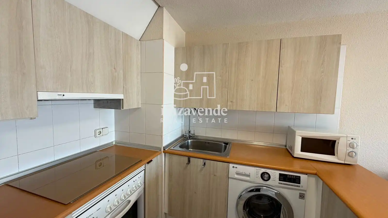 Kitchen of Flat for sale in Eivissa  with Air Conditioner, Swimming Pool and Furnished
