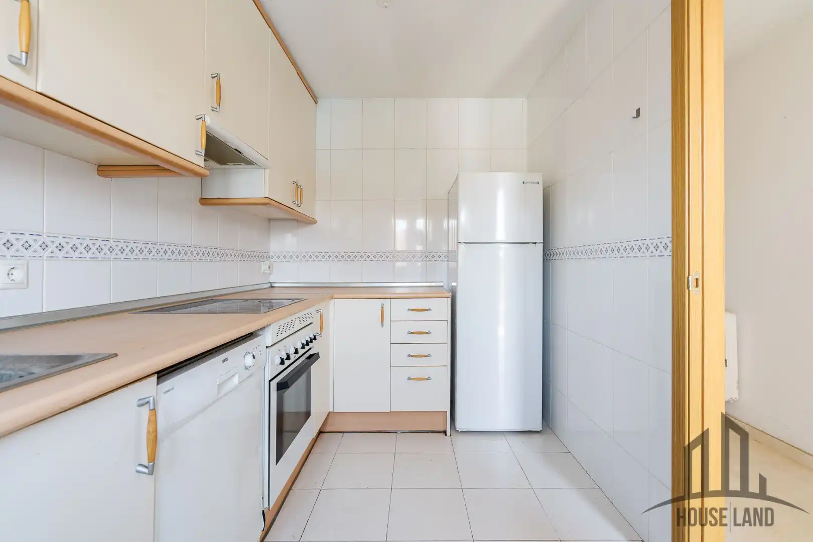 Cocina de Piso en venta en Torrelaguna con Calefacción