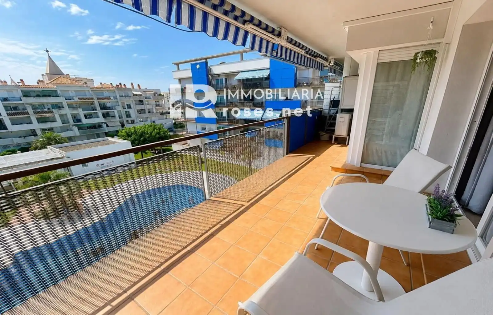 Appartement avec piscine à vendre à Puerto Marina