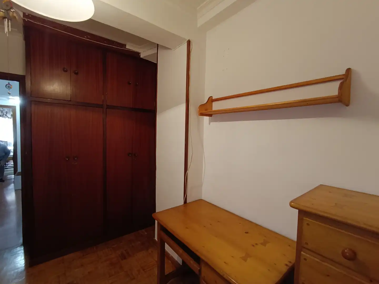 Dormitori de Pis en venda en Pontevedra Capital  amb Calefacció, Parquet i Traster