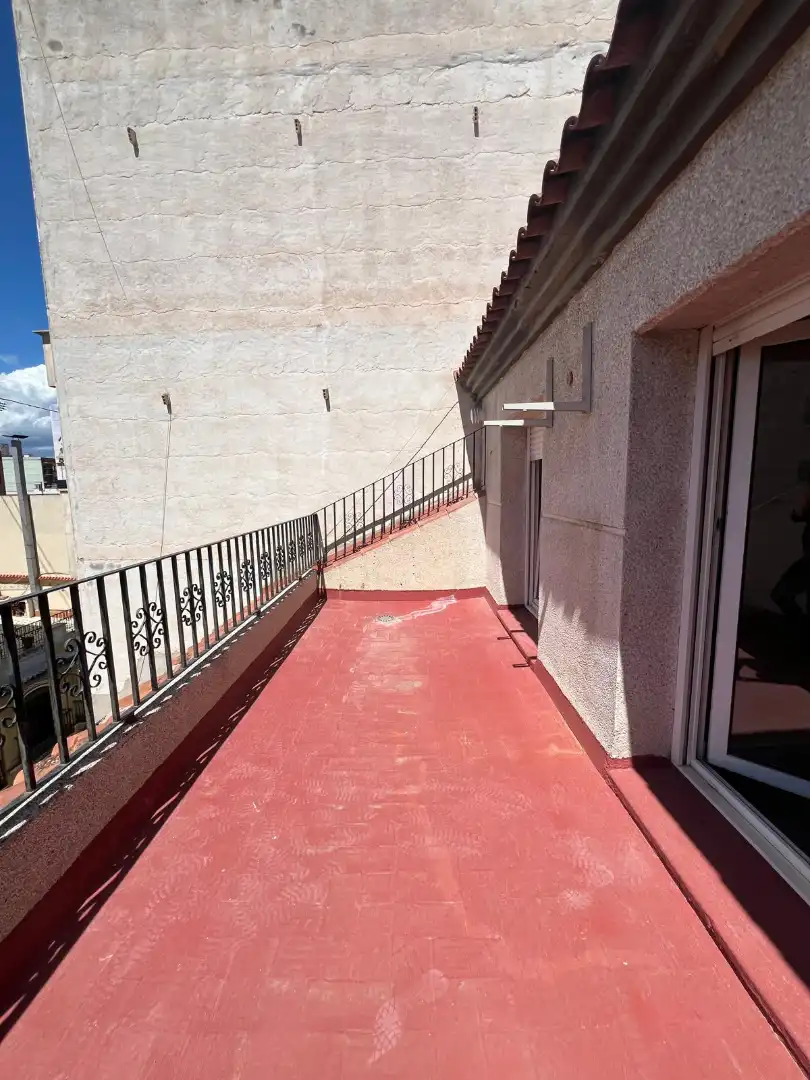 Terraza de Dúplex de alquiler en Castellón de la Plana / Castelló de la Plana con Terraza y Se aceptan mascotas