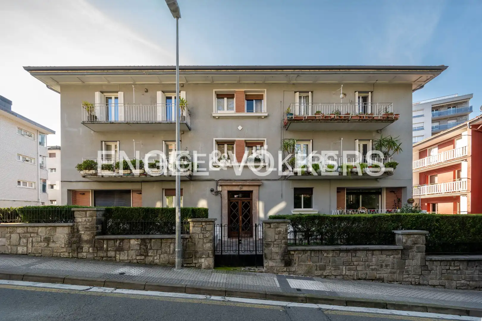 Vista exterior de Piso en venta en Donostia - San Sebastián  con Calefacción, Parquet y Balcón