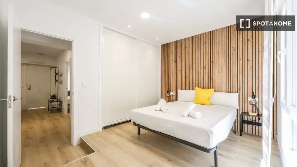Habitación de Piso de alquiler en Madrid con Aire acondicionado, Calefacción y Amueblado