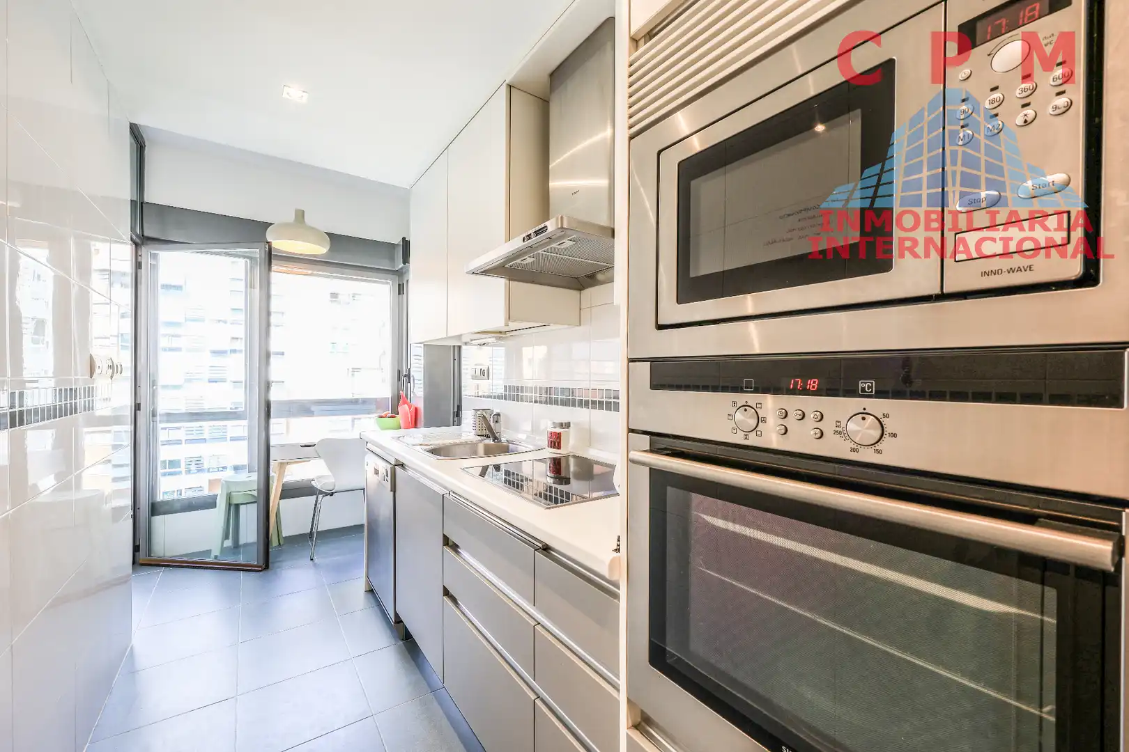 Küche von Wohnung zur Miete in Madrid mit Klimaanlage, Heizung und Parkett