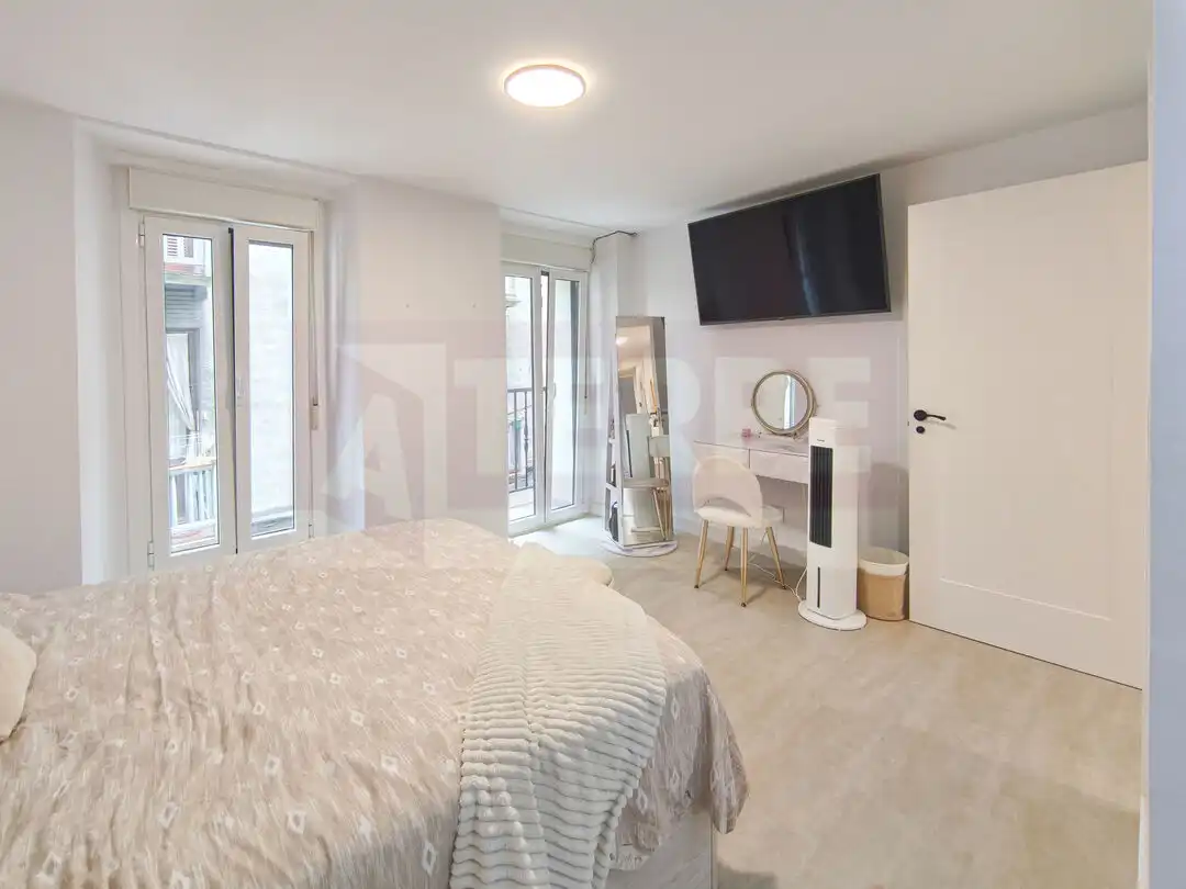 Habitación de Piso en venta en Errenteria con Amueblado y Balcón